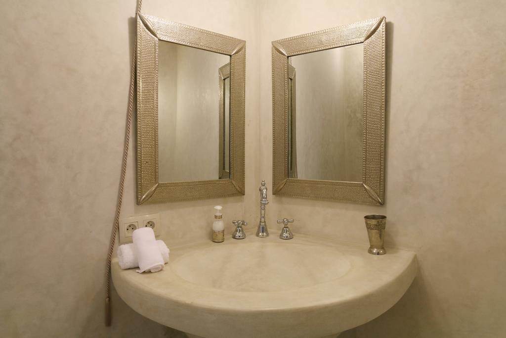 Riad Dar Ayur مراكش الغرفة الصورة